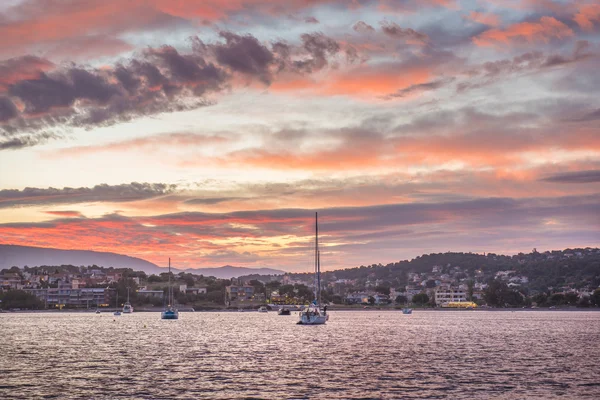 Bateaux en baie — Photo