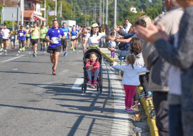 Atina klasik maraton