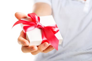 Kurdeleli hediye kutusu