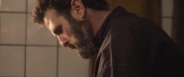 Close up of italian male chef working in a bakery. Slow motion. — Stock Video