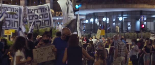 Иерусалим Израиль Августа 2020 Года Люди Держащие Знаки Иврите Время — стоковое видео