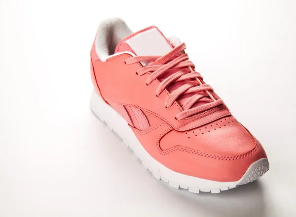 Sports leather sneakers. Free style. Classic. Fashion. Pink — Stock Photo, Image