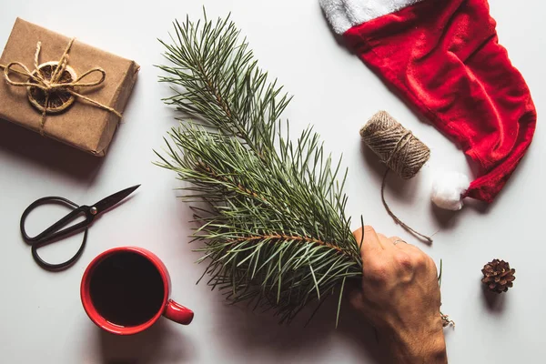 Tazza di caffè con caramelle per Natale, umore festivo, Anno nuovo. — Foto Stock