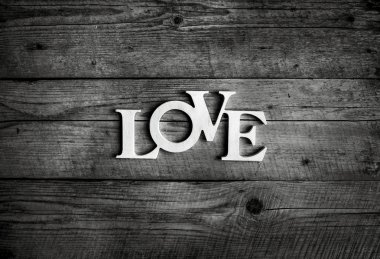 Kelime '' aşk '' eski bir ahşap plakalar. St. Valentine's Day