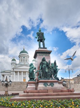 Helsinki Katedrali yaz gününde