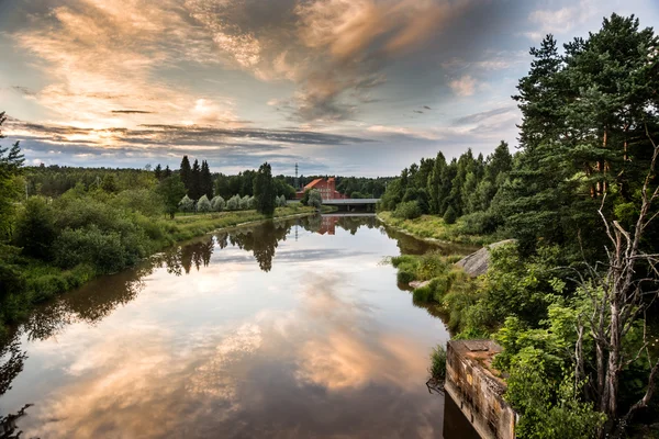 Gün batımı nehir peyzaj Helsinki