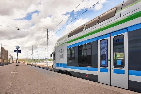 Train à Helsinki Gare — Photo