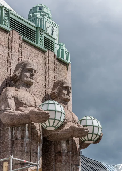 Helsinki tren istasyonu