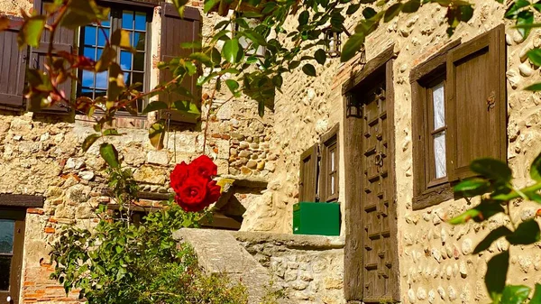 Encantador Pueblo Medieval Perouges Francia — Foto de Stock