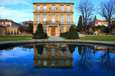 Pavillon Vendme, Fransa 'nın Aix-en-Provence şehrinde 32 Celony sokağında bulunan Fransız resmi bahçesiyle çevrili tarihi bir pavyondur.