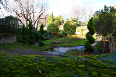 Fransa 'daki Aix-en-Provence Vendome Pavillon' un güzel bahçesi