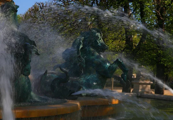 Statue Horses Public Fountain Paris — Stock Photo, Image