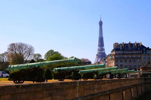 Historische Kanonnen Tegenover Hotel Des Invalides Parijs — Stockfoto