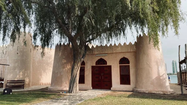 Χωριό Κληρονομιά Στην Πρωτεύουσα Των Ηνωμένων Αραβικών Εμιράτων Στο Αμπού — Φωτογραφία Αρχείου