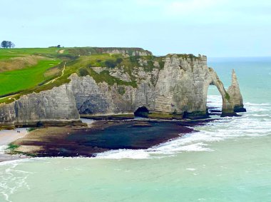 Fransa 'daki Etretat' ın beyaz tebeşir kayalıkları