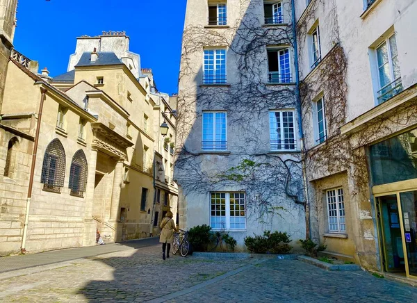 Eine Schöne Straße Der Altstadt Von Paris — Stockfoto