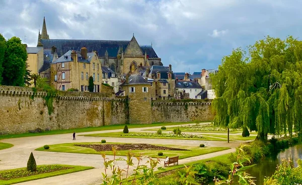 Krásné Středověké Hradby Města Vannes Nachází Bretani — Stock fotografie