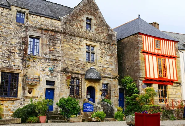 Hermoso Pueblo Medieval Rochefort Terre Uno Los Pueblos Más Bellos — Foto de Stock