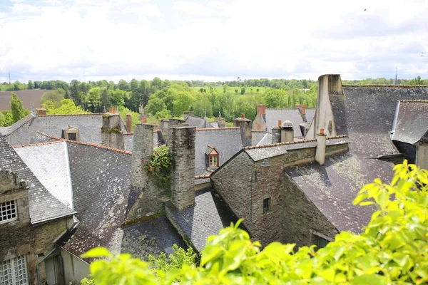 Krásná Středověká Vesnice Rochefort Terre Jedna Nejkrásnějších Vesnic Francii Nachází — Stock fotografie