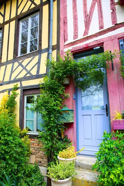 Den Charmiga Avlägsna Byn Bec Hellouin Som Ligger Regionen Normandie — Stockfoto