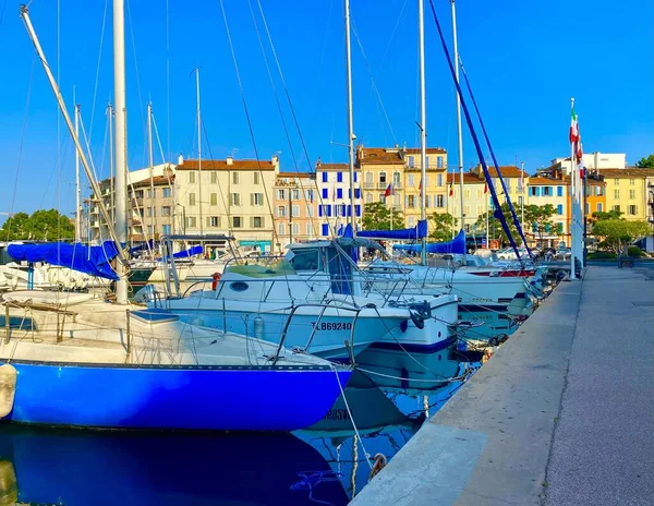 Una Vista Sulla Città Soleggiata Seyne Sur Mer Francia — Foto Stock