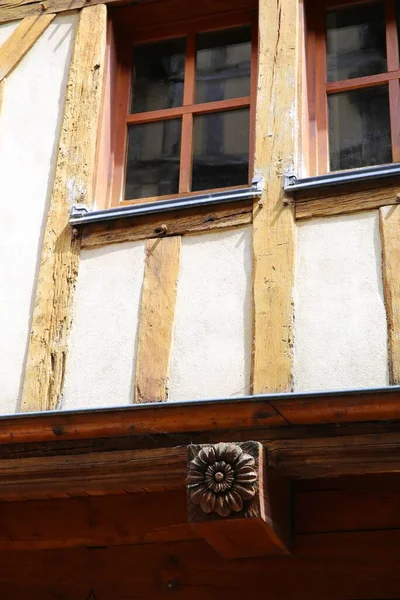 フランスの魅力的な中世の町トロワ — ストック写真