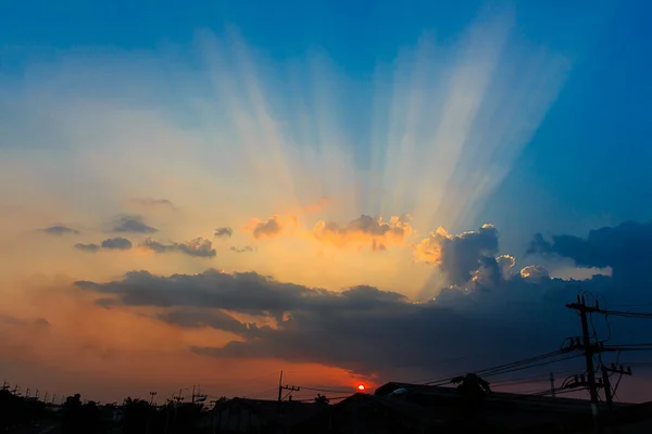 Puesta de sol en la ciudad —  Fotos de Stock