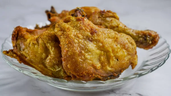 Ayam Goreng Kunyit Pollo Fritto Curcuma Pollo Fritto Profondità Condito — Foto Stock