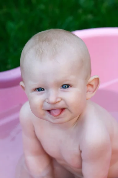 Retrato de un bebé de un año — Foto de Stock