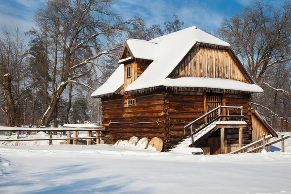 Hiver dans le village — Photo