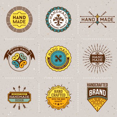 Çeşitli retro tasarım renk insignias