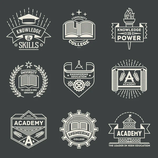 Wysoki poziom wykształcenia logotypy zestaw — Wektor stockowy