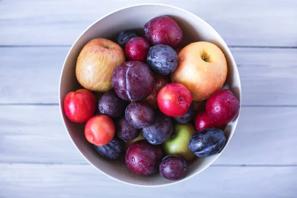 Plum Apples Bowl Wooden Table Top View Beautiful Fresh Fruits — Stock Photo, Image
