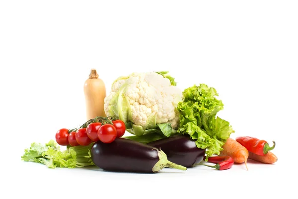 Composition avec légumes isolés sur blanc — Photo