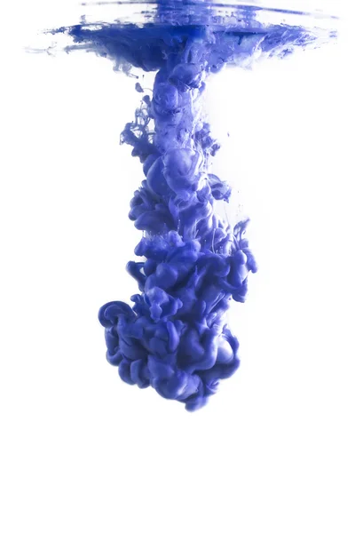 Tintafelhő fehéren izolált vízben — Stock Fotó
