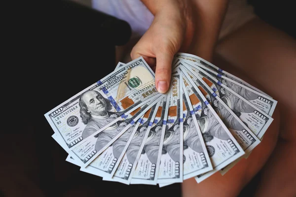 Woman hands holding money — Stock Photo, Image