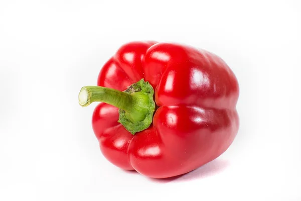 Pimiento rojo aislado sobre fondo blanco — Foto de Stock