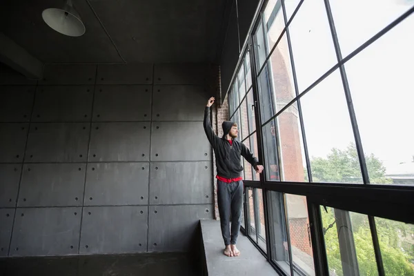 Man doing workout — Stock Photo, Image