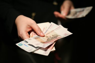 Ruble elinde. Rus banknotlar