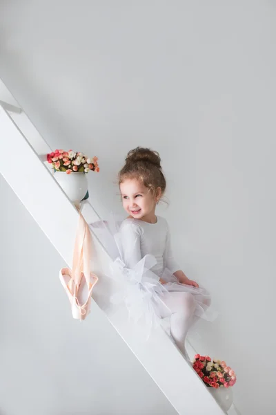 Girl and ballet shoes. Ballet. — Stock Photo, Image