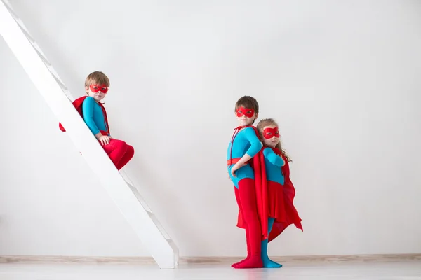 Kids plays superhero. — Stock Photo, Image