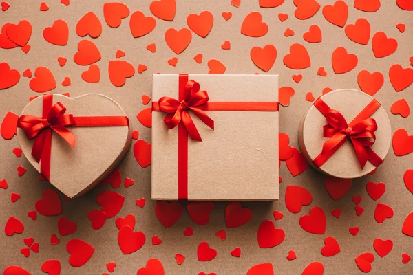 선물 상자 모양 심장 — 스톡 사진