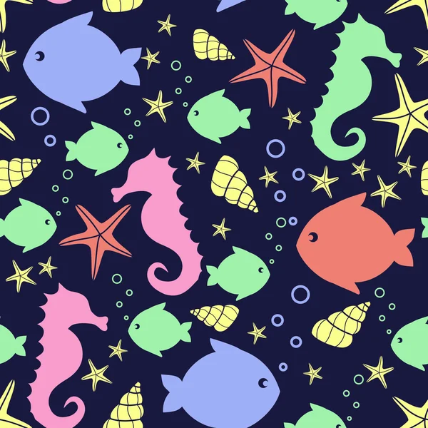 Seamless pattern with sea creatures doodles: starfish, fish, seahorse, shell. — Stock Vector