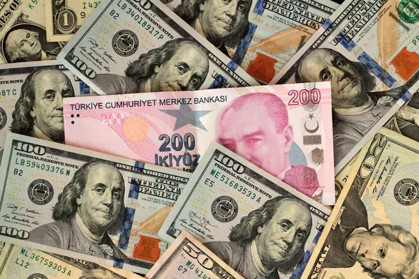 Duzentas Notas Turcas Dólar Americano Contas Layout Plano Vista Superior — Fotografia de Stock