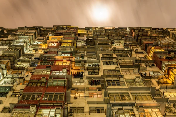 Hong Kong gece kalabalık düz