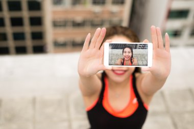Selfie Yoga yaptıktan sonra fotoğraf