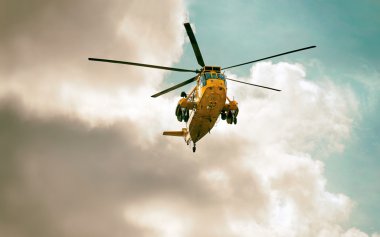 Arama ve kurtarma helikopteri