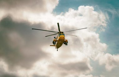 Arama ve kurtarma helikopteri