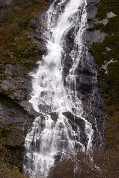 Vattenfall i Glen Nevis — Stockfoto