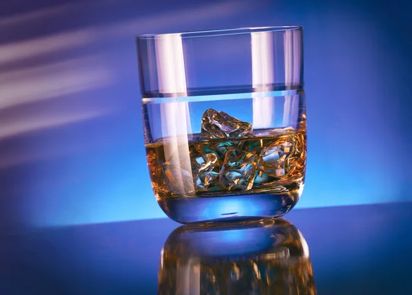 Słodowej whisky szkła — Zdjęcie stockowe
